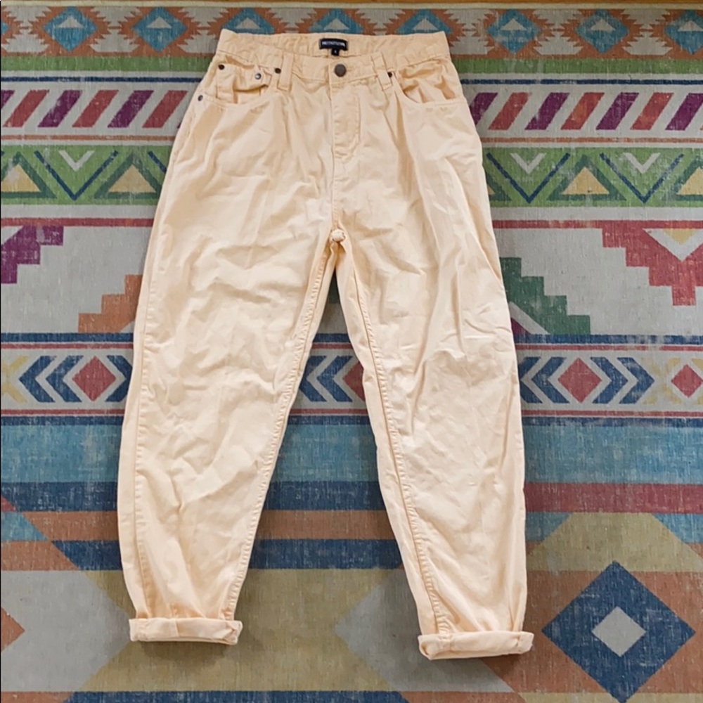 PRETTYLITTLETHING PEACH JEANS - Picture 3 of 4
